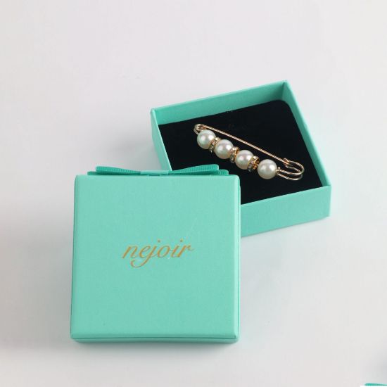 图片 pearl brooch